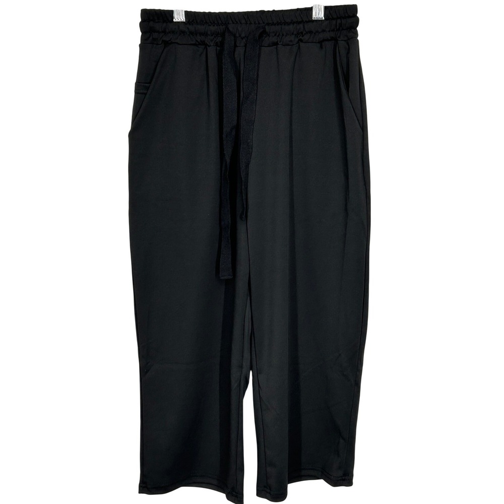 Black Performance Style Fabric Athleisure Capri Pants Women's Size Small NWOT